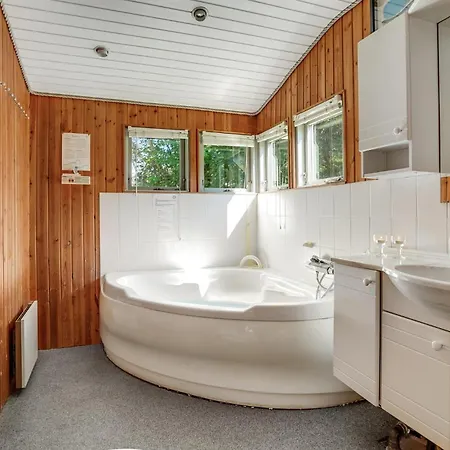Amazing Home In Humble With Sauna